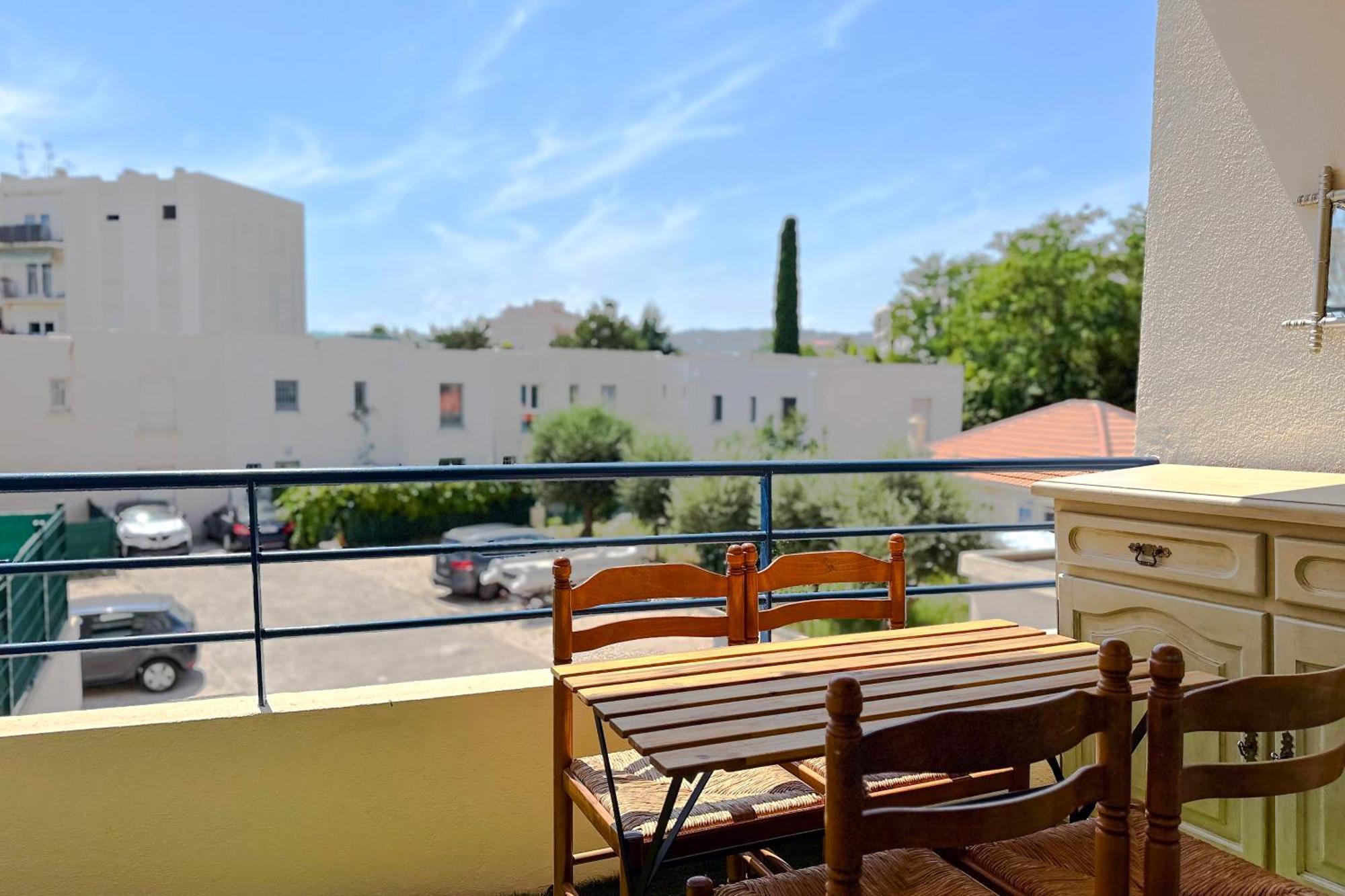 Poincare 4 - Lumineux, Renove, Central Et Calme A Juan Les Pins Antibes Kültér fotó